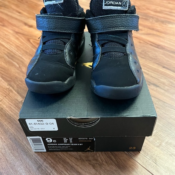 💯Authentic Jordan Jumpman Team II (BT) Nike - Picture 3 of 5